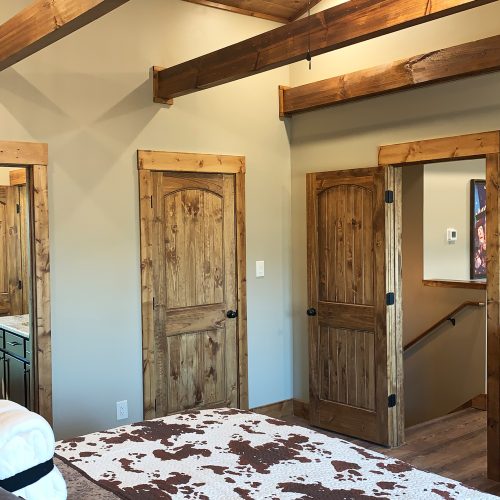 Beds-10-Powder-Run-Lodge