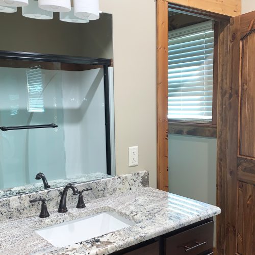 Beds-9-Powder-Run-Lodge