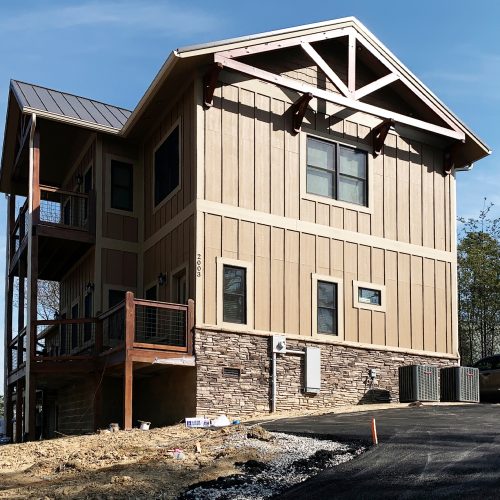 Ext-4-Powder-Run-Lodge