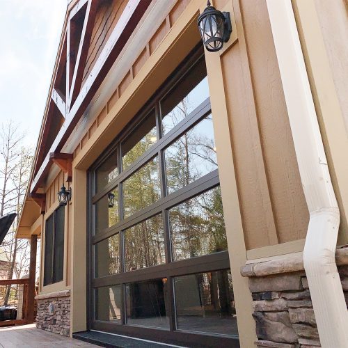 Ext-5-Powder-Run-Lodge