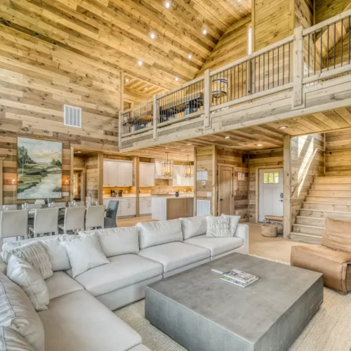 Laughing-Pines-Great-Room-3