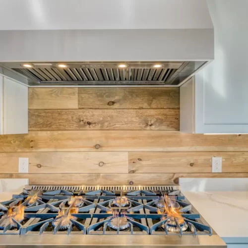 Laughing-Pines-Kitchen-4