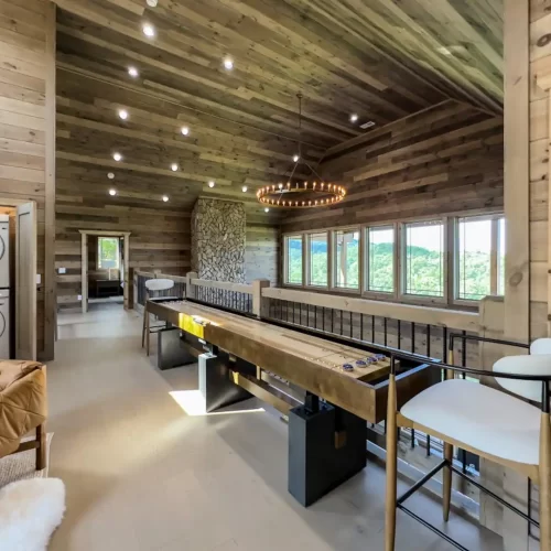 Laughing-Pines-Loft-Rec-4