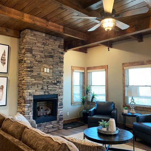 Living-Area-1-Powder-Run-Lodge