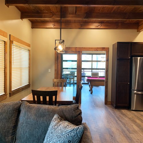 Living-Area-4-Powder-Run-Lodge