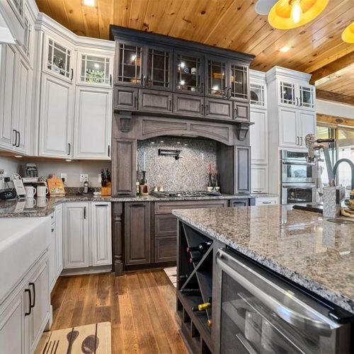 Sawtooth-Lodge-Kitchen-1