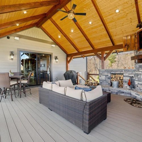 Sawtooth-Lodge-Porch-2